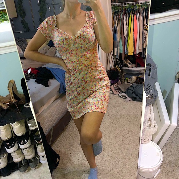 Princess Polly Dresses & Skirts - Adorable dress size XS no flaws!